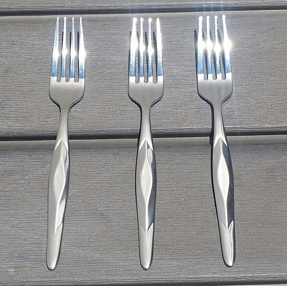 3 Cutco Stainless Steel Dinner Forks #1953